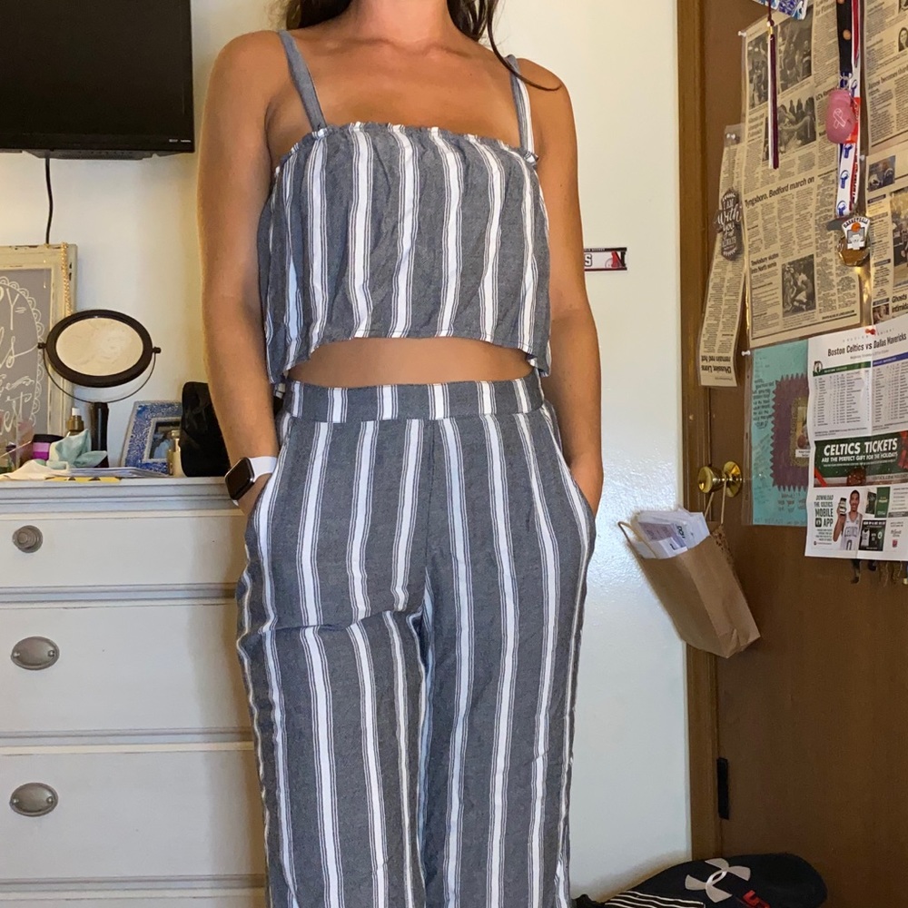 Lightweight blue/white set